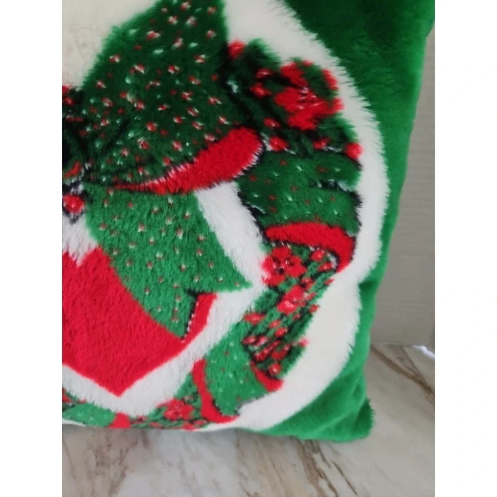 VTG Christmas Throw Pillow Double Sided Fuzzy/Shaggy/Velvety‎ Soft Tree/Wreath
